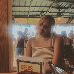 Meet your Posher, Kaitlyn